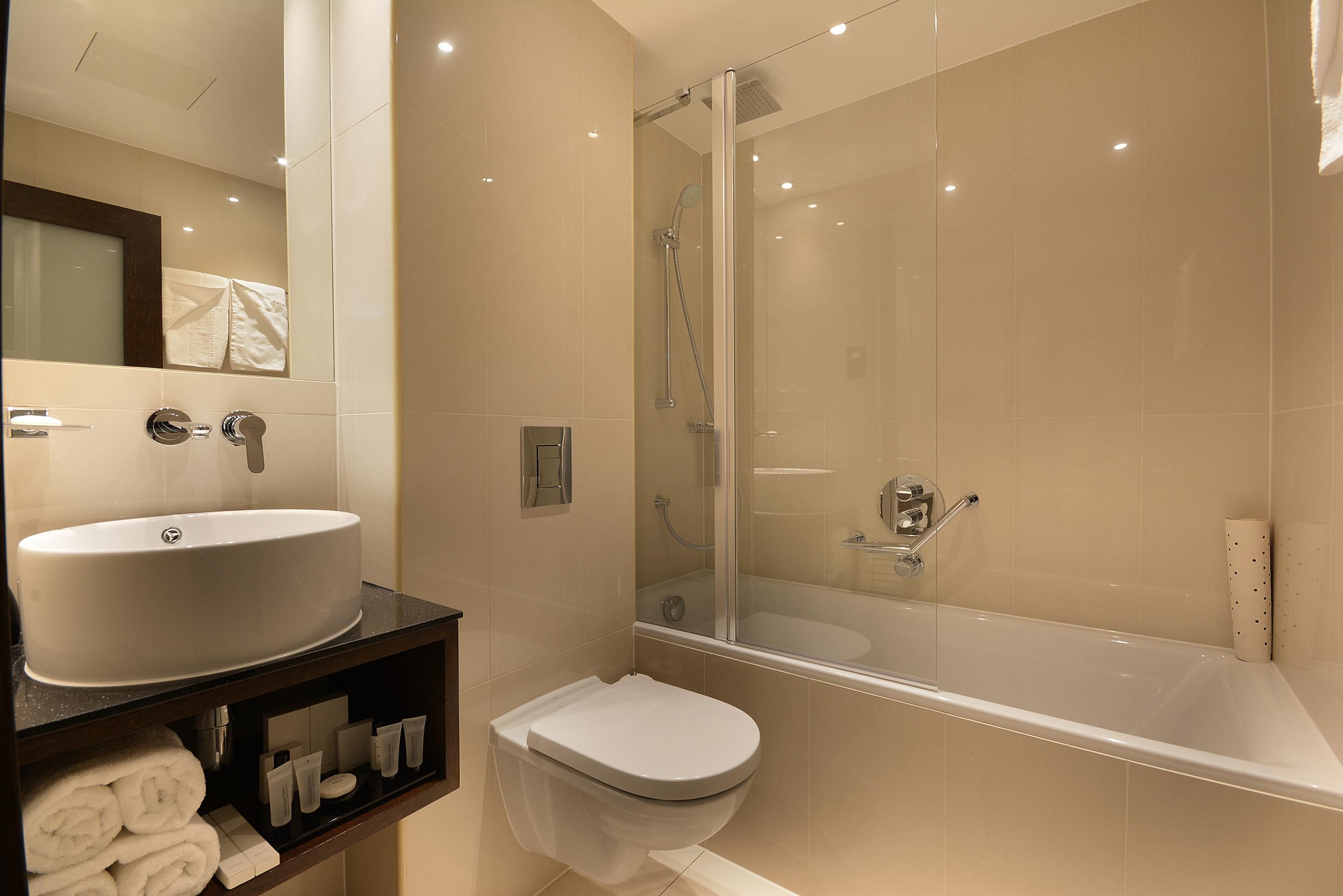 Park Grand London Lancaster Gate Hotel Buitenkant foto Bathroom